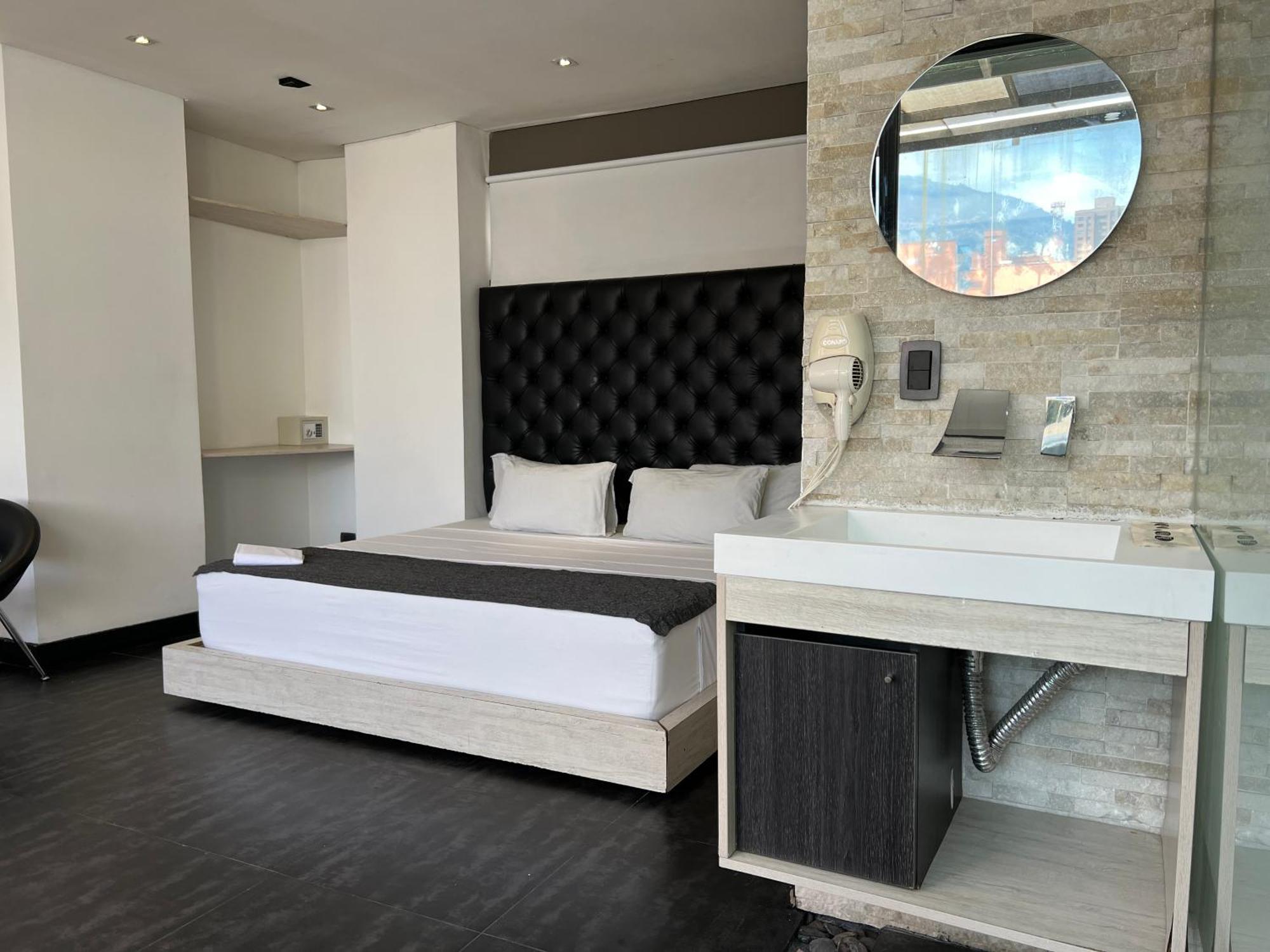 Hotel 47 Medellin Center المظهر الخارجي الصورة