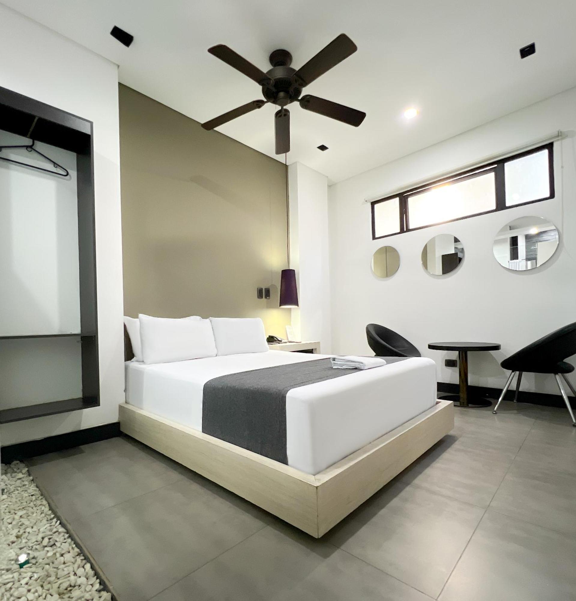 Hotel 47 Medellin Center المظهر الخارجي الصورة