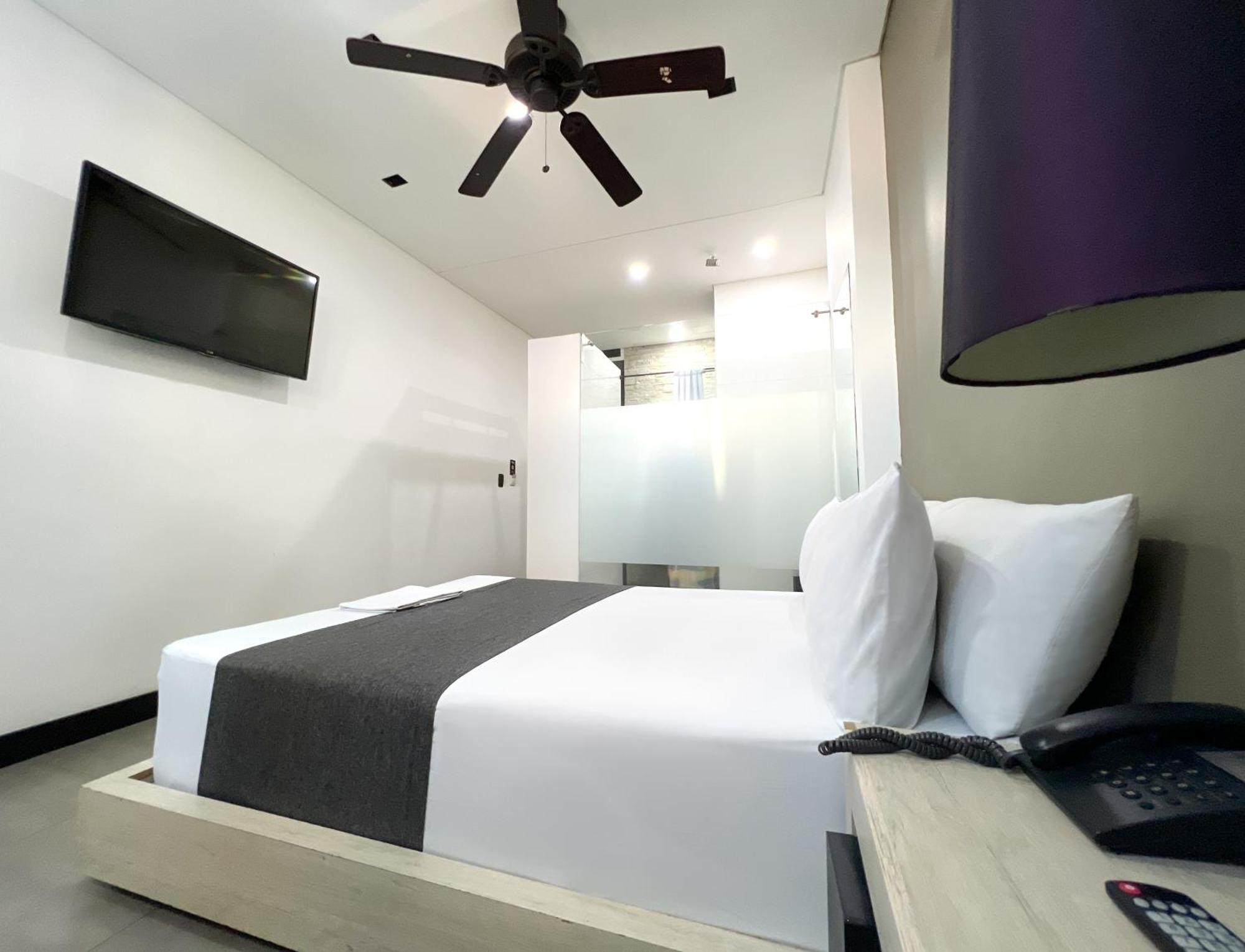 Hotel 47 Medellin Center المظهر الخارجي الصورة